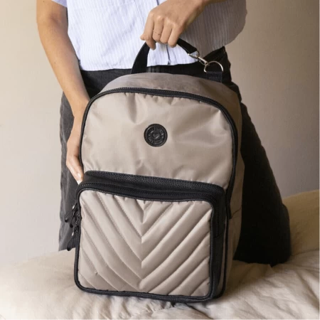 Mochila Maternal Las Floritas MODELO TIZIANA